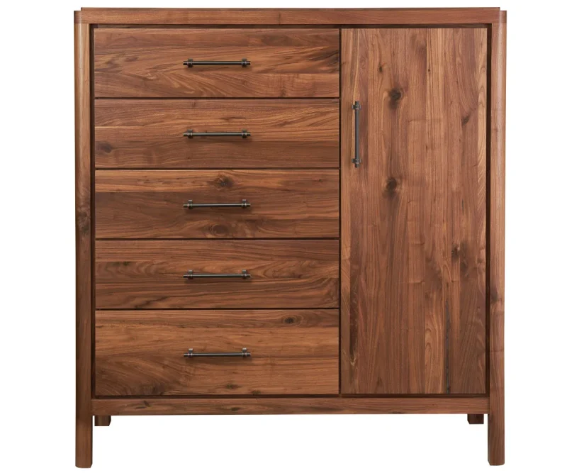 Laura Lynn Man's Chest